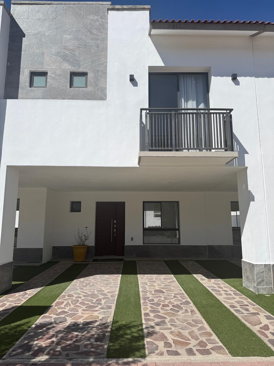 Casa en Venta al Sur de la Ciudad Modelo Maple